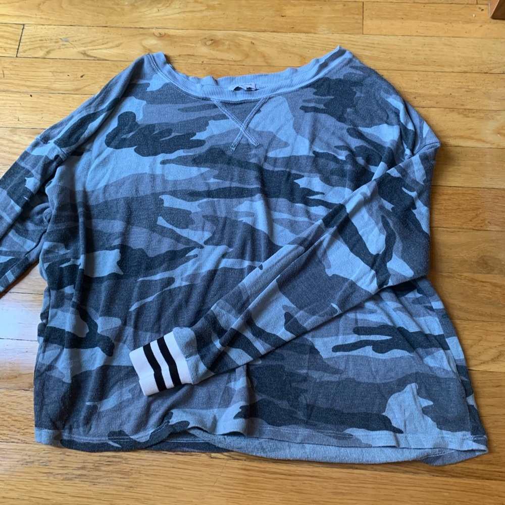 Camouflage long sleeve